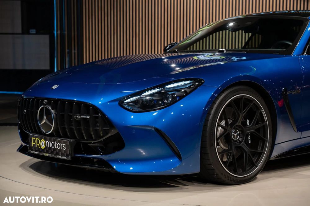 Mercedes-Benz AMG GT - 7