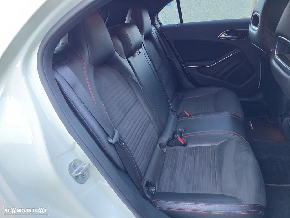 Mercedes-Benz A 200 d AMG Line Aut. - 17