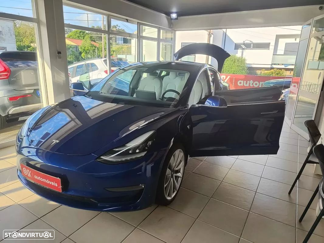 Tesla Model 3 - 19