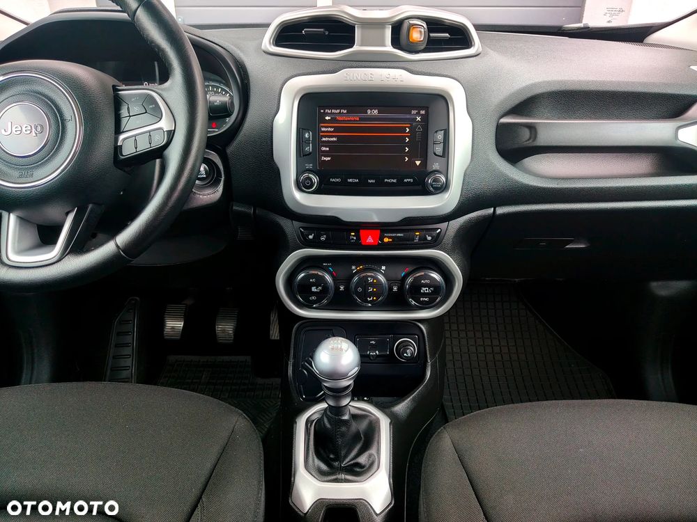 Jeep Renegade 1.4 MultiAir Limited - 26