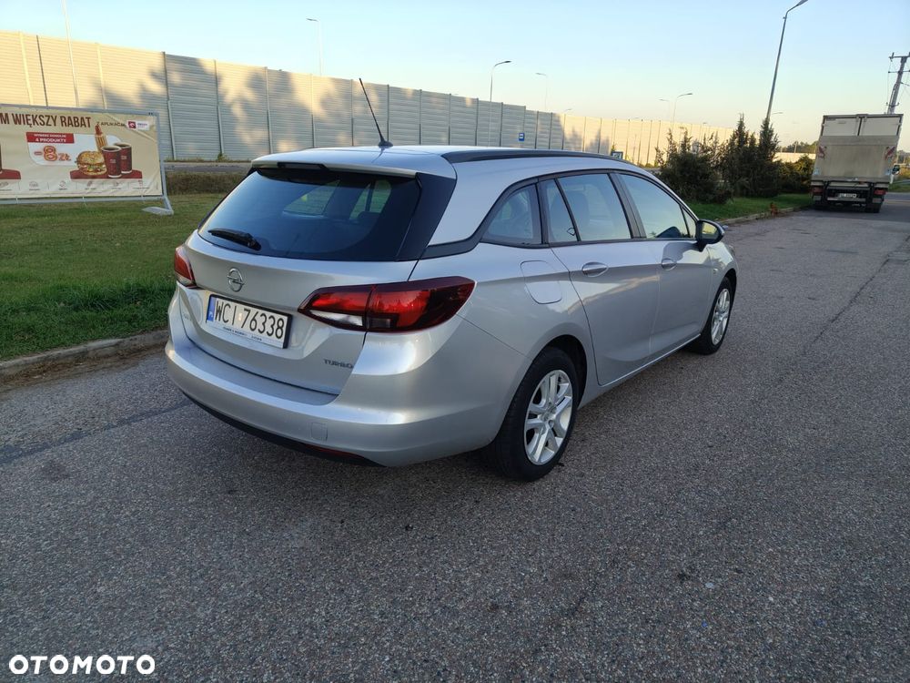 Opel Astra 2018 photo 3