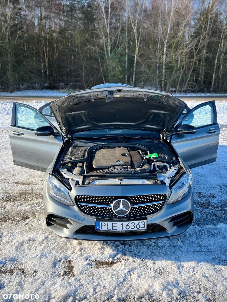Mercedes-Benz Klasa C 200 4Matic 9G-TRONIC Edition 19 - 10