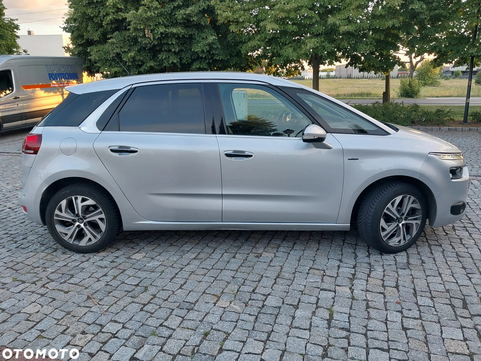Citroën C4 Picasso - 6