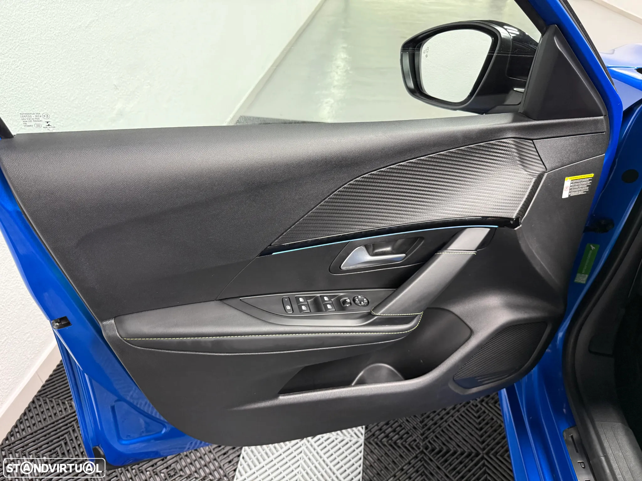 Peugeot e-208 50 kWh GT - 20