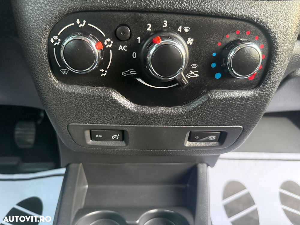 Dacia Lodgy TCe 115 Prestige - 36