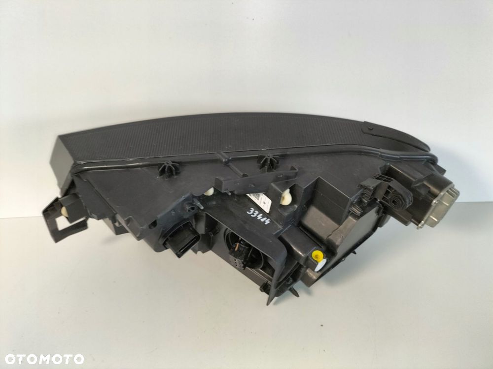 lampa przednia przód reflektor prawa vw id4 20- iq light - 5