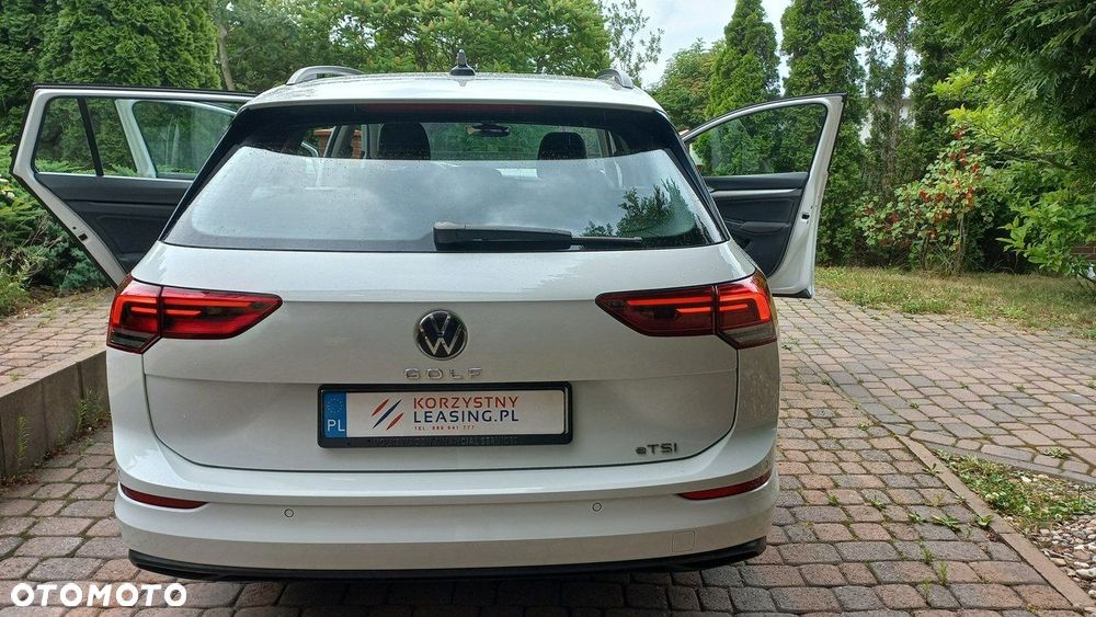 Volkswagen Golf - 10