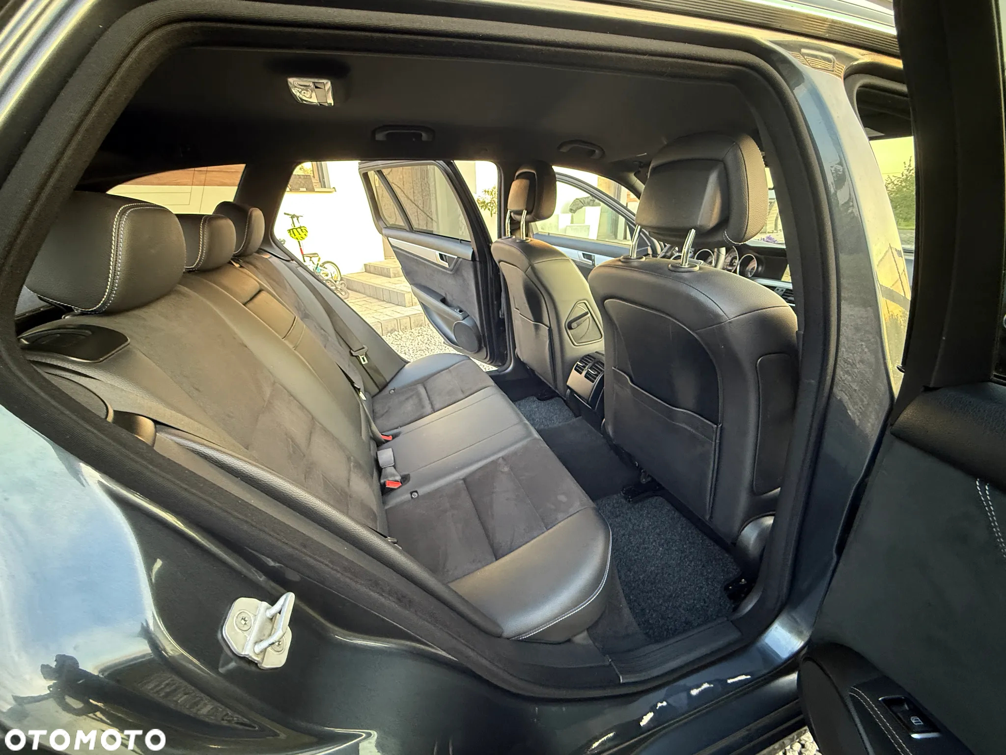 Mercedes-Benz Klasa C 200 T CDI Edition - 25