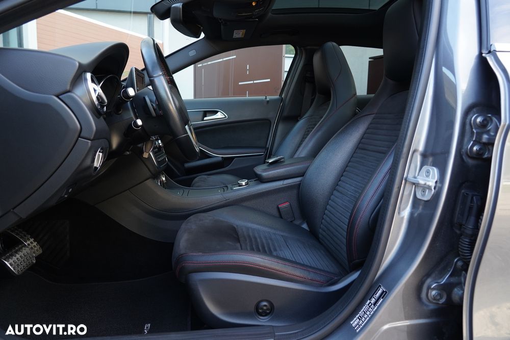 Mercedes-Benz GLA 220 d 4MATIC 7G-DCT AMG Line - 11