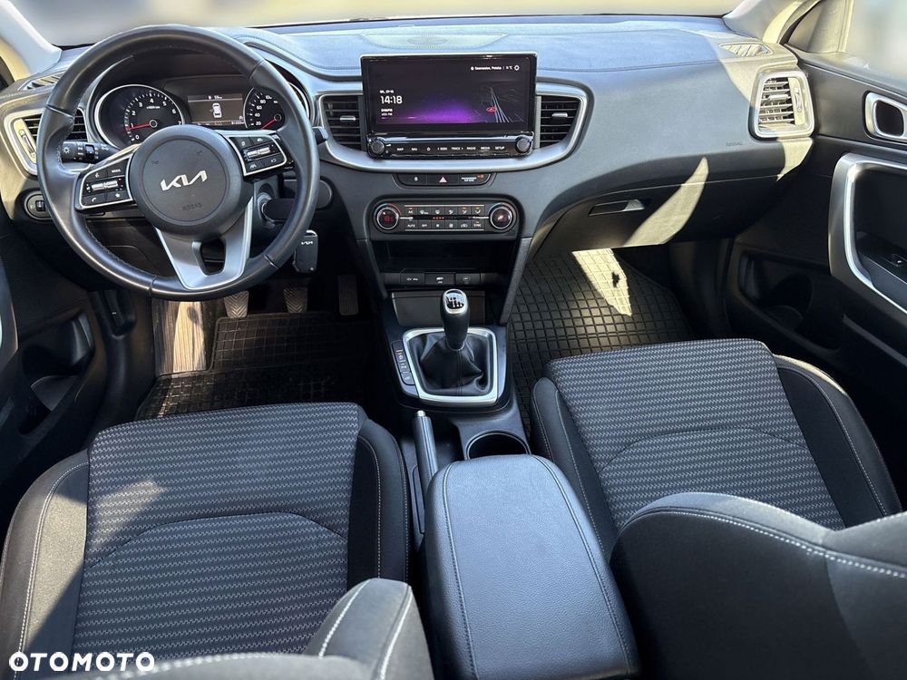 Kia Ceed - 19