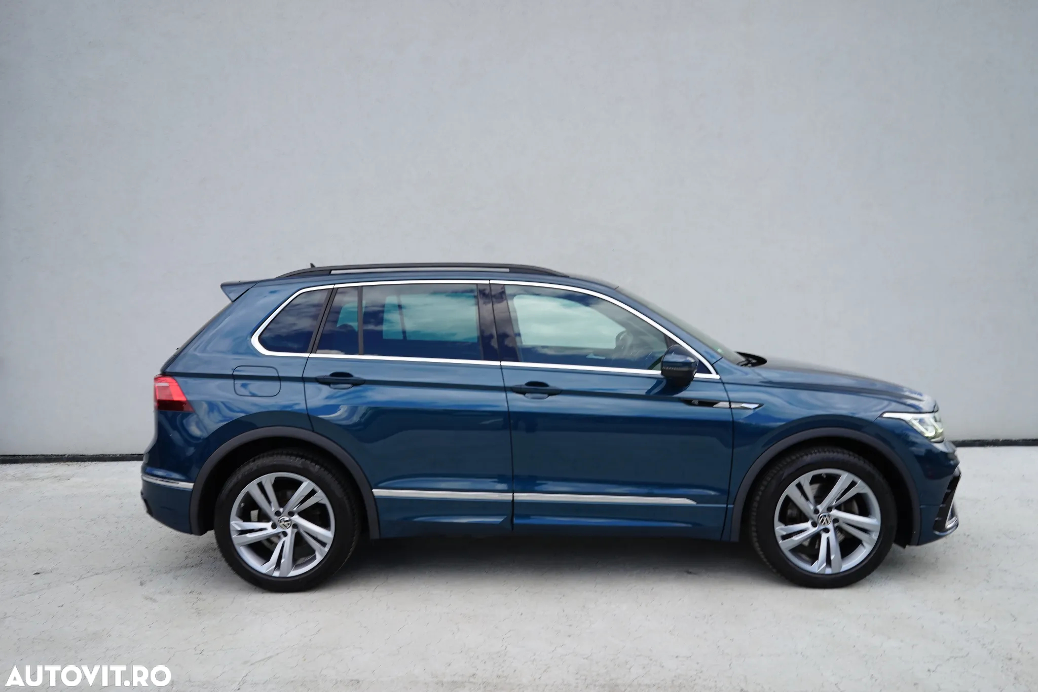 Volkswagen Tiguan 2.0 TDI SCR 4MOTION DSG R-Line - 7