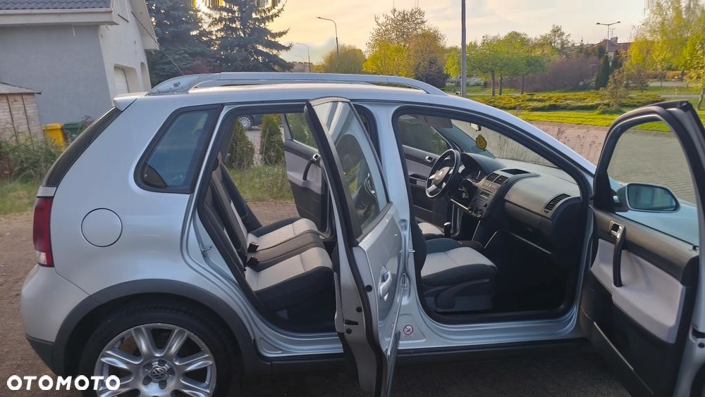 Volkswagen Polo Cross - 32