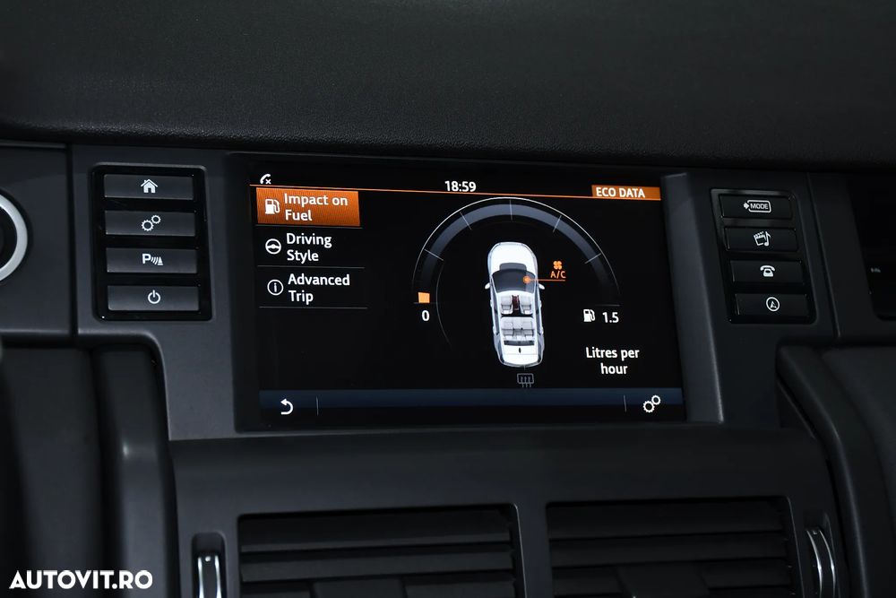 Land Rover Discovery Sport - 31