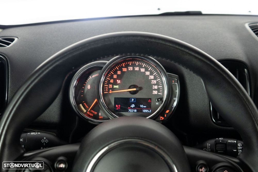 MINI Countryman Cooper SE ALL4 Auto - 27