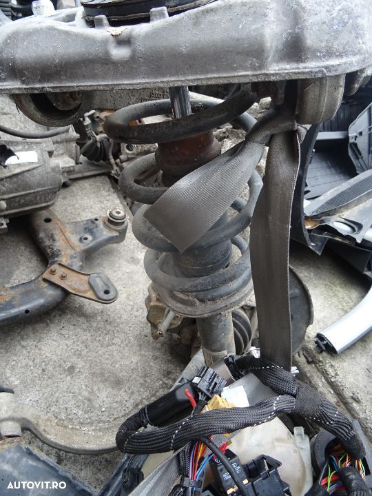 Vand Arc cu Telescop Fata Stanga Audi A 4 1.6 Benzina AZL din 2002 - 1