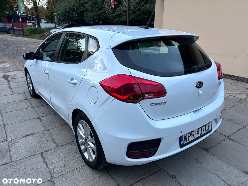 Kia Ceed 1.6 CRDi Smart Plus - 8