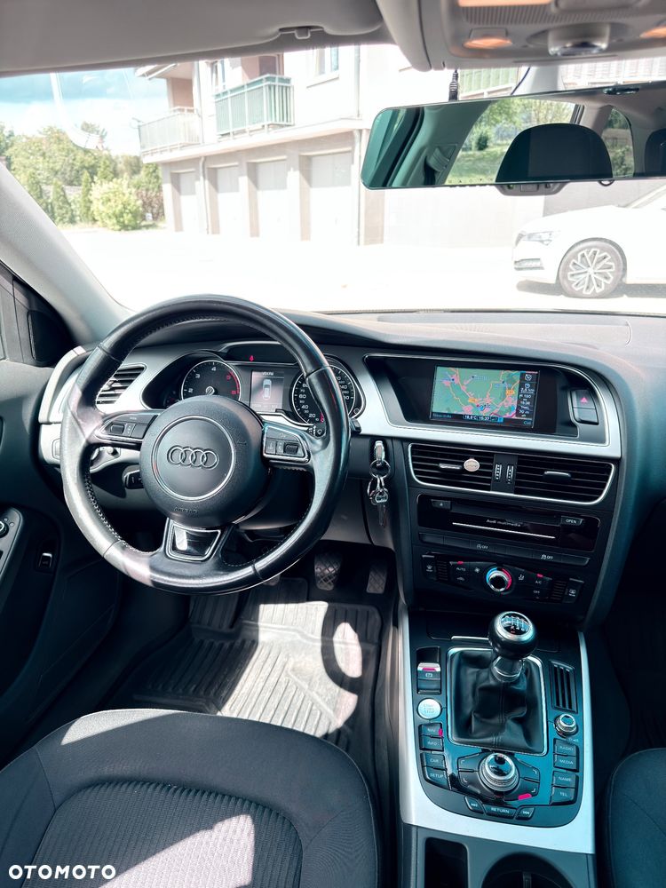Audi A4 Avant 2.0 TDI - 13