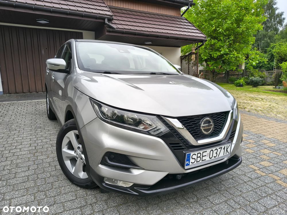 Nissan Qashqai - 1