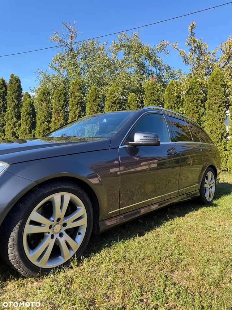 Mercedes-Benz Klasa C 250 CDI 4Matic 7G-TRONIC Avantgarde Edition - 10