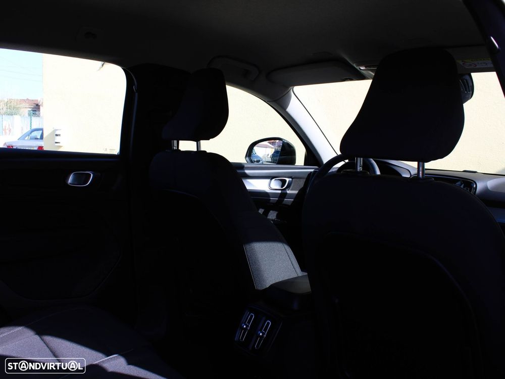 Volvo XC 40 1.5 T2 Momentum - 53