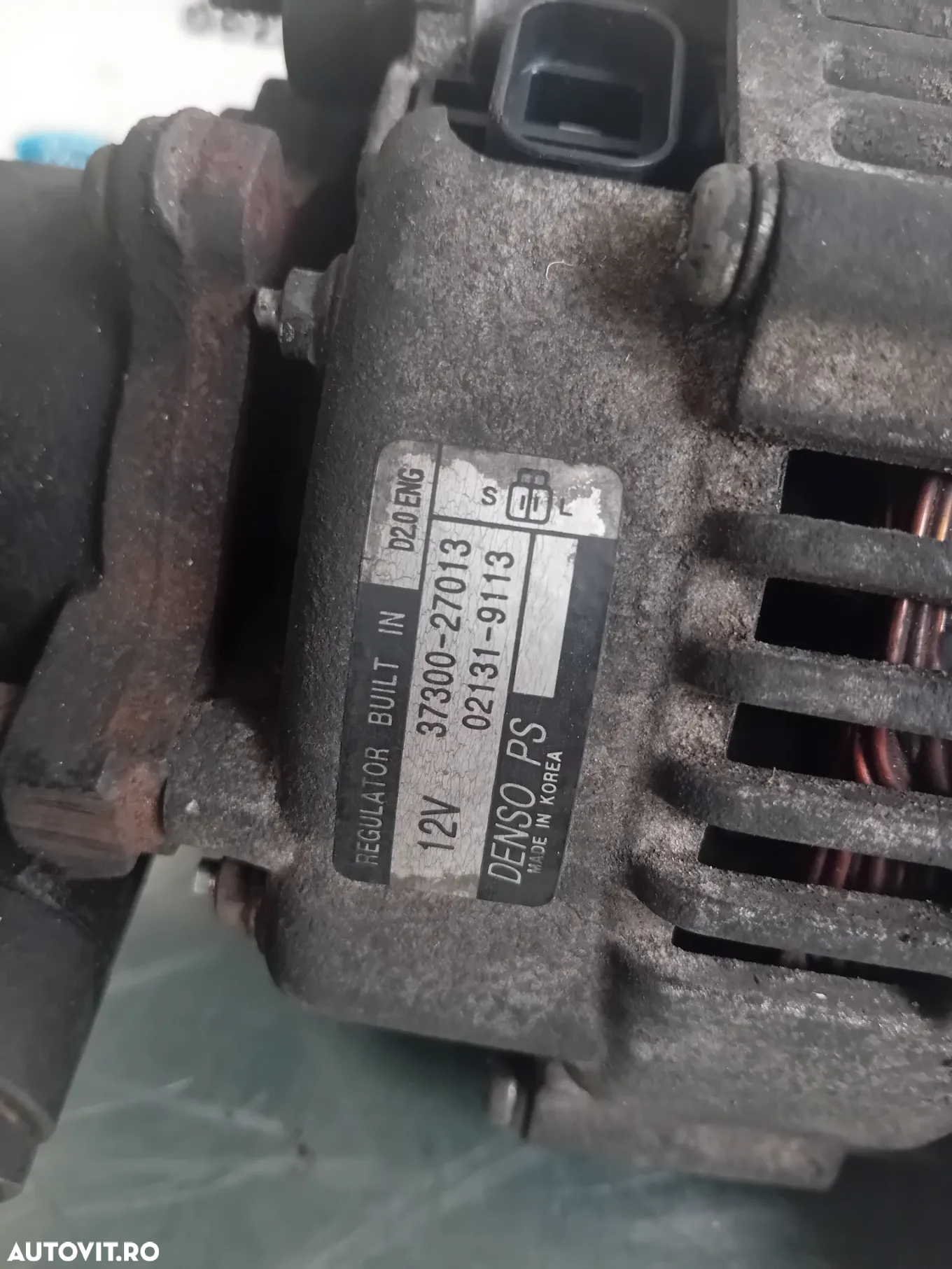 Alternator Cu Pompa Vacuum Hyundai Santa Fe 2 II 2.2 crdi Cod 37300-27013 An 2006-2012 - 7