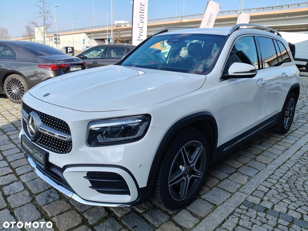 Mercedes-Benz GLB 200 d AMG Line 8G-DCT - 3