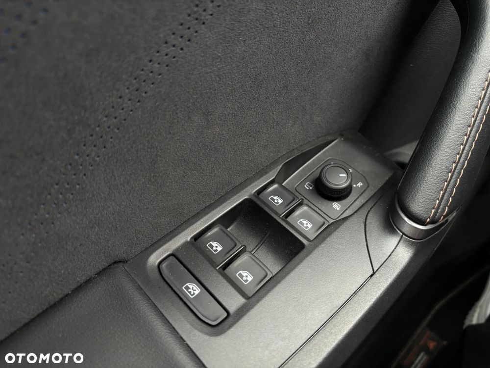 Cupra Formentor 1.5 eTSI mHEV DSG - 32