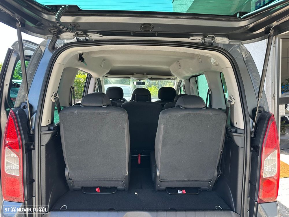 Citroën Berlingo 1.6 BlueHDi Feel 7L — fotografia 6