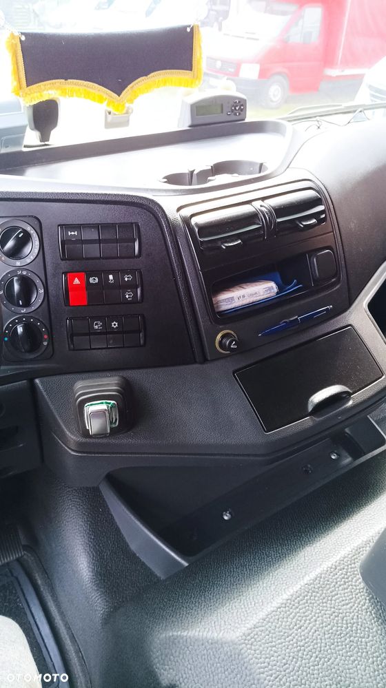 Mercedes-Benz Atego 1330 - 17