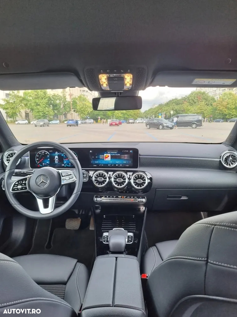 Mercedes-Benz A - 12