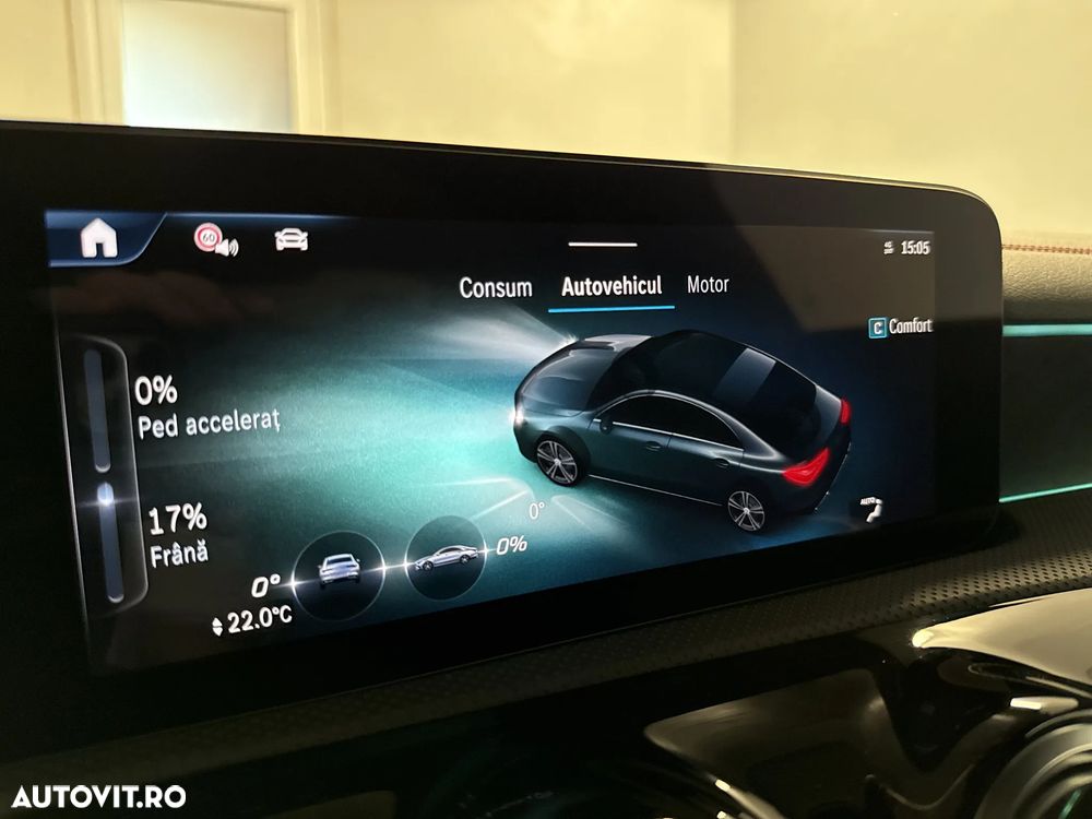 Mercedes-Benz CLA 180 7G-DCT Progressive - 24