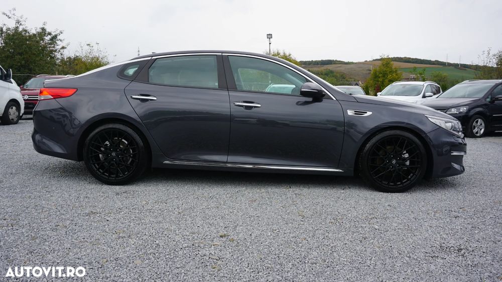 Kia Optima - 3