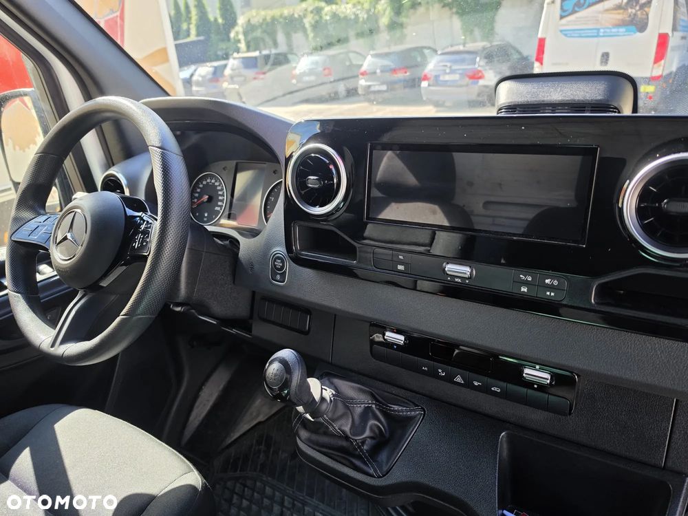Mercedes-Benz SPRINTER 317cdi - 7