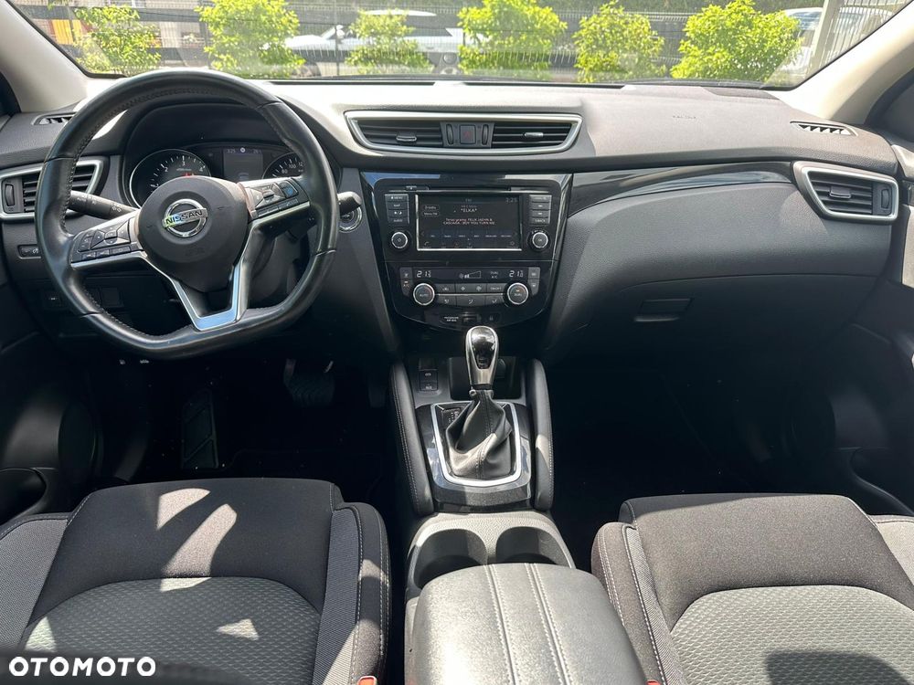Nissan Qashqai - 11