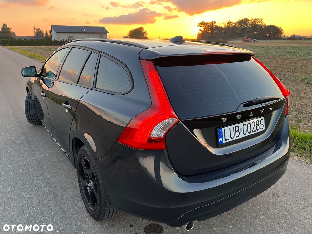 Volvo V60 D3 Drive-E Summum - 5