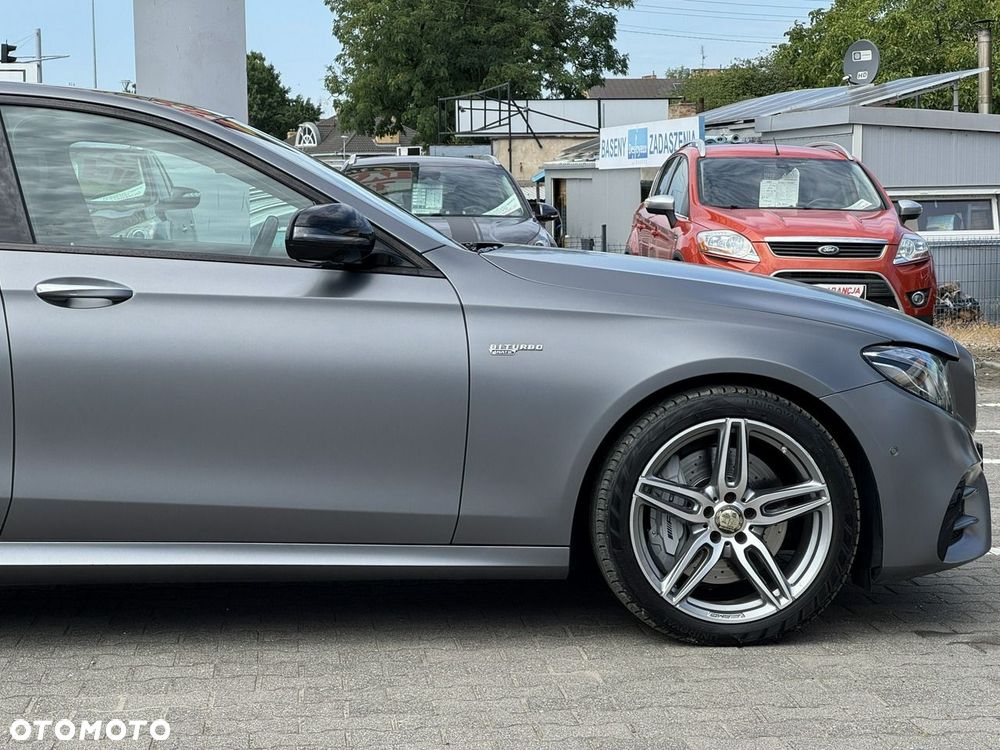 Mercedes-Benz Klasa E AMG 43 4Matic 9G-TRONIC - 15