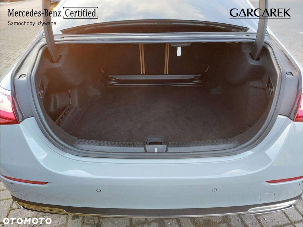 Mercedes-Benz Klasa E - 14