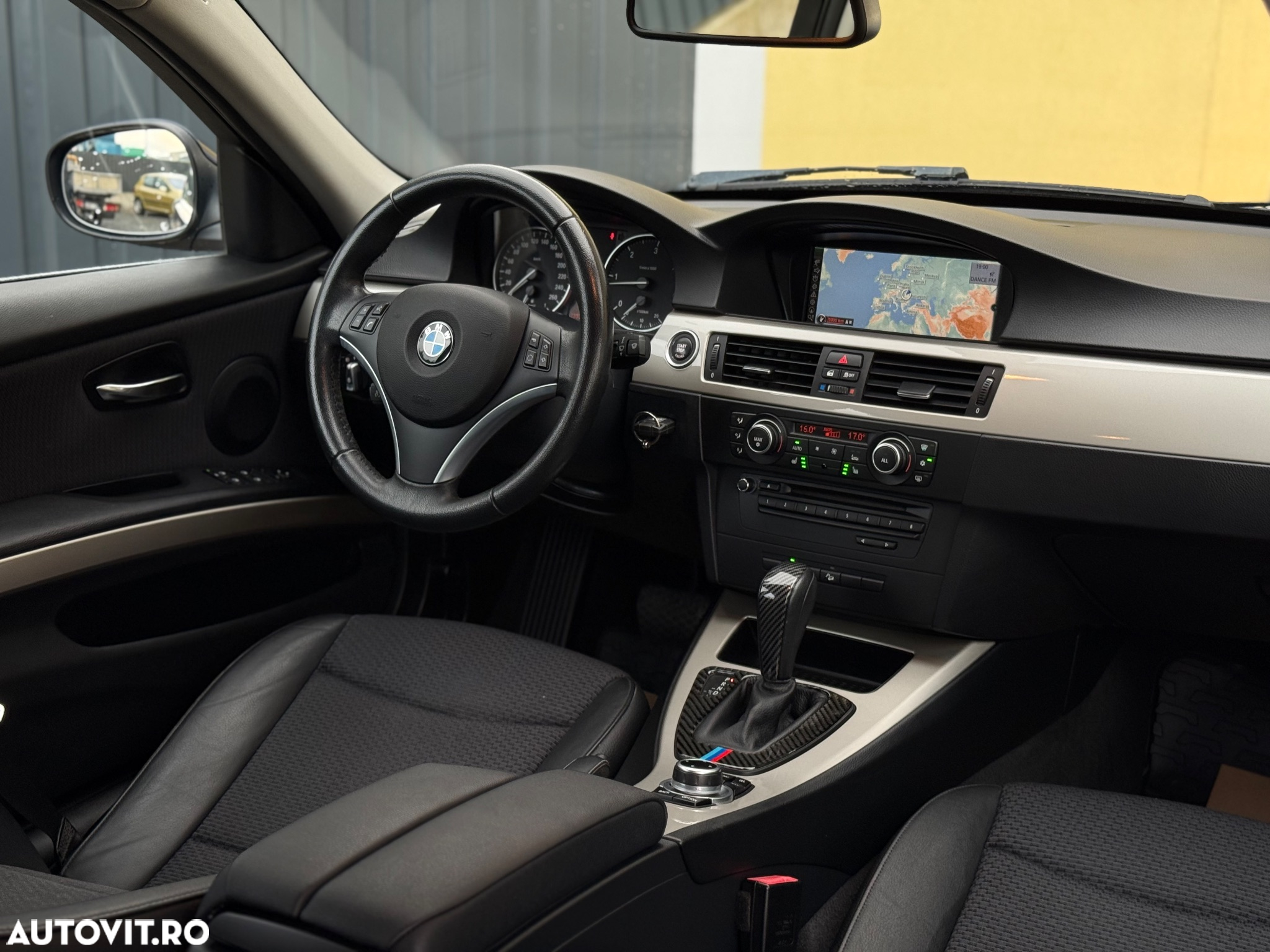 BMW Seria 3 320d Touring xDrive Aut. - 6