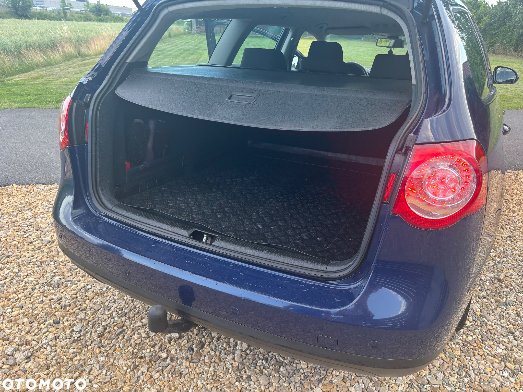 Volkswagen Passat 2.0 TDI Comfortline - 9