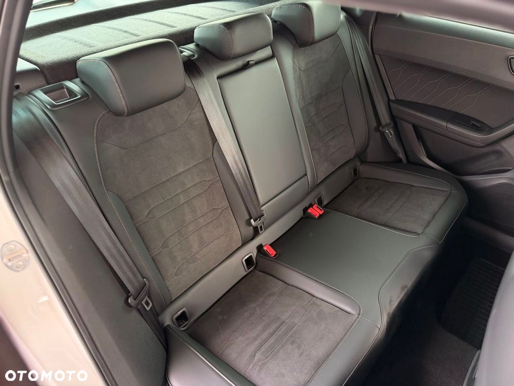 Cupra Ateca 1.5 TSI DSG - 24