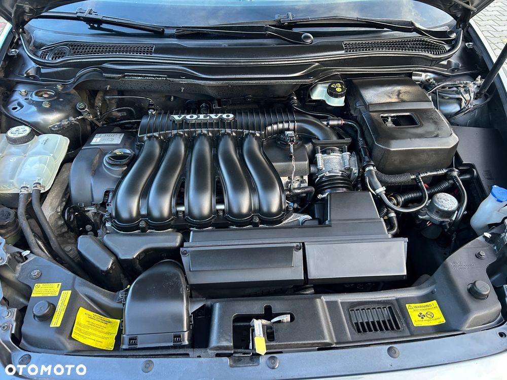 Volvo V50 2.4 Momentum - 23