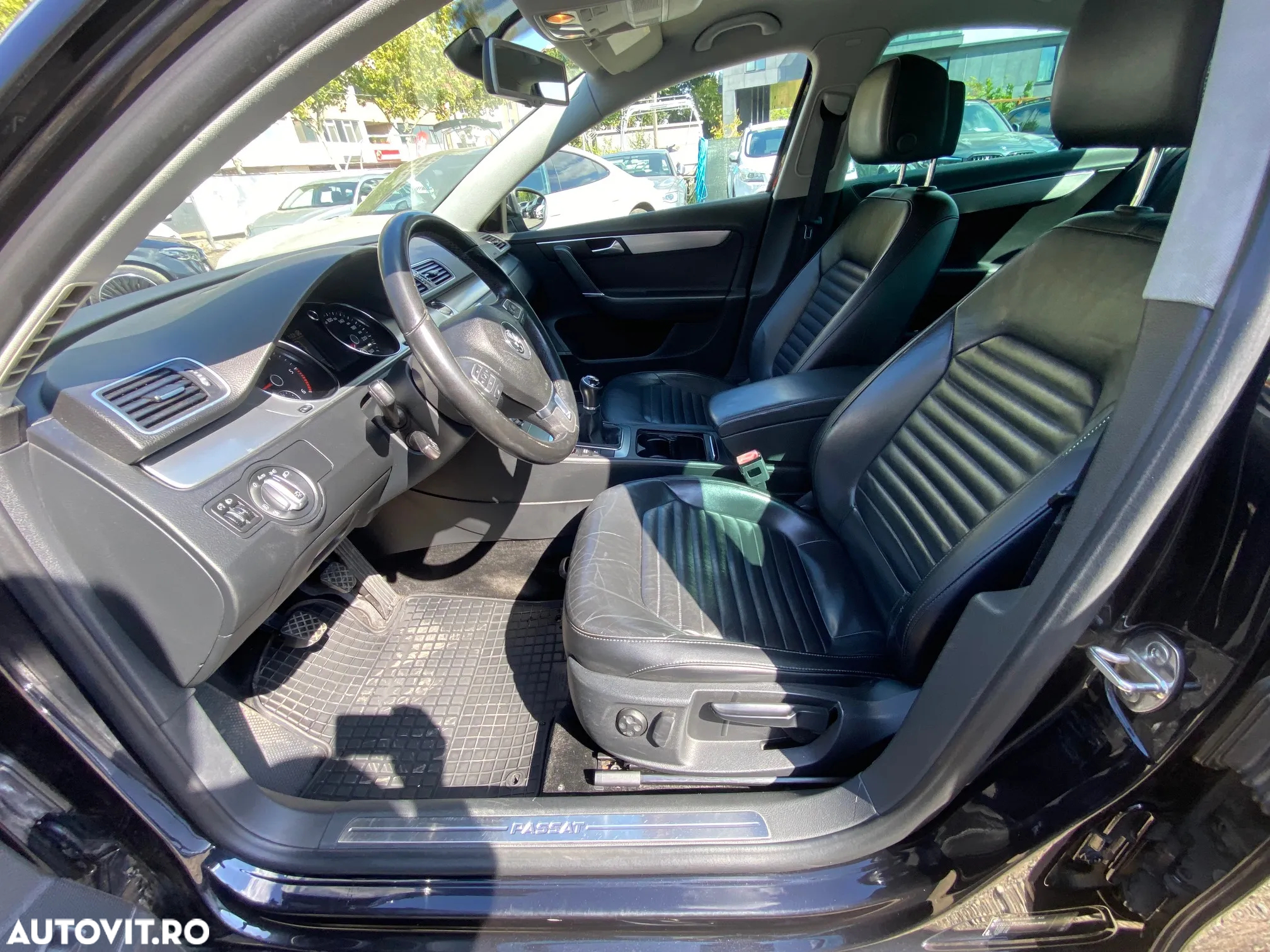 Volkswagen Passat 2.0 TDI BlueMotion Tehnology Highline - 14