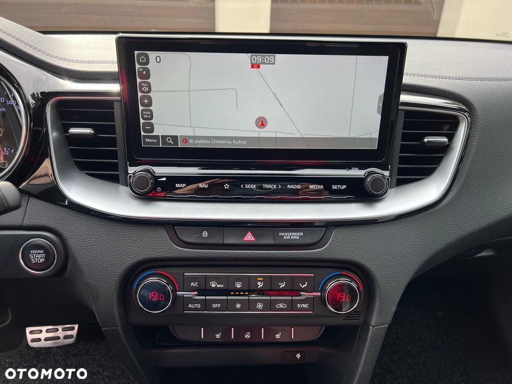 Kia Ceed 1.6 CRDi DCT GT Line - 26