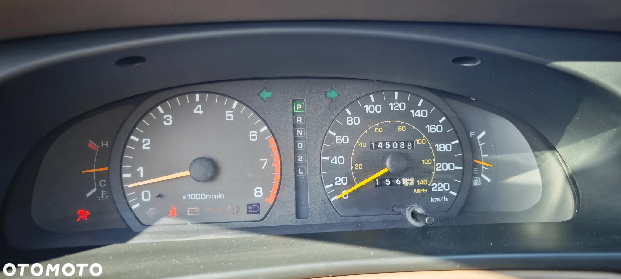 Toyota Camry 3.0 V6 LE - 17