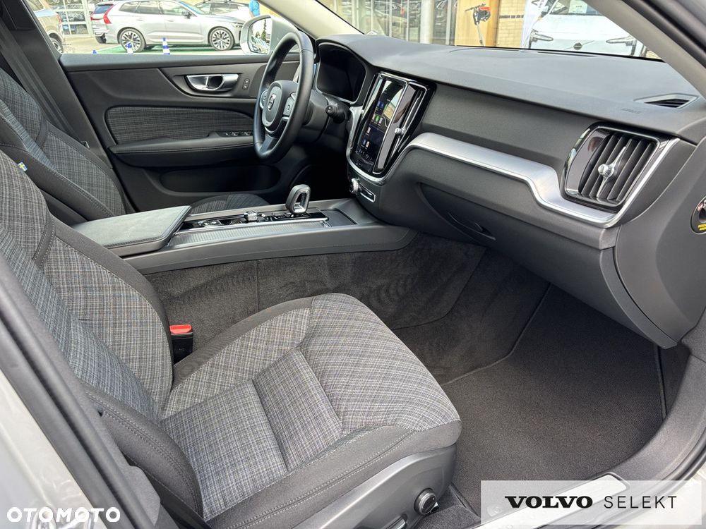 Volvo V60 - 10