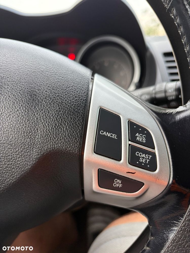 Mitsubishi Lancer 1.8 Instyle NAVI - 25