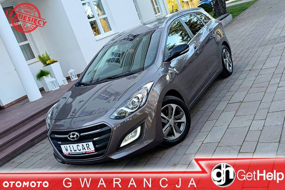 Hyundai i30 blue Kombi 1.6 CRDi Passion - 2