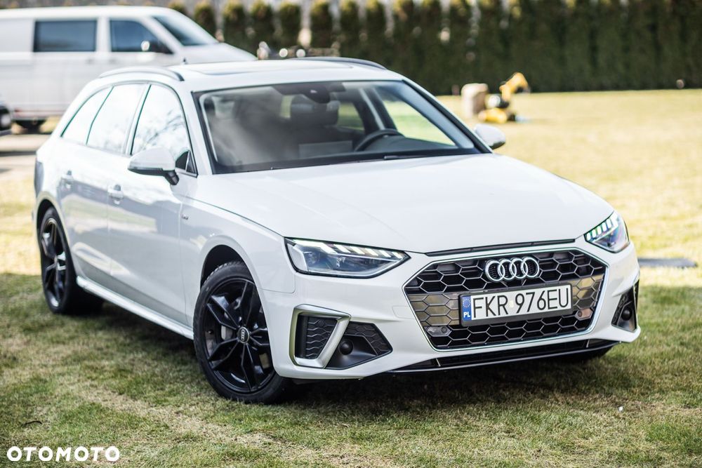 Audi A4 Avant - 1