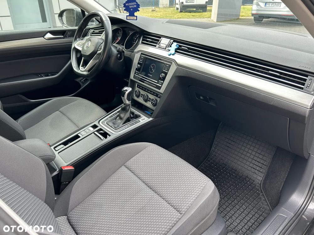 Volkswagen Passat 1.5 TSI EVO Comfortline - 11
