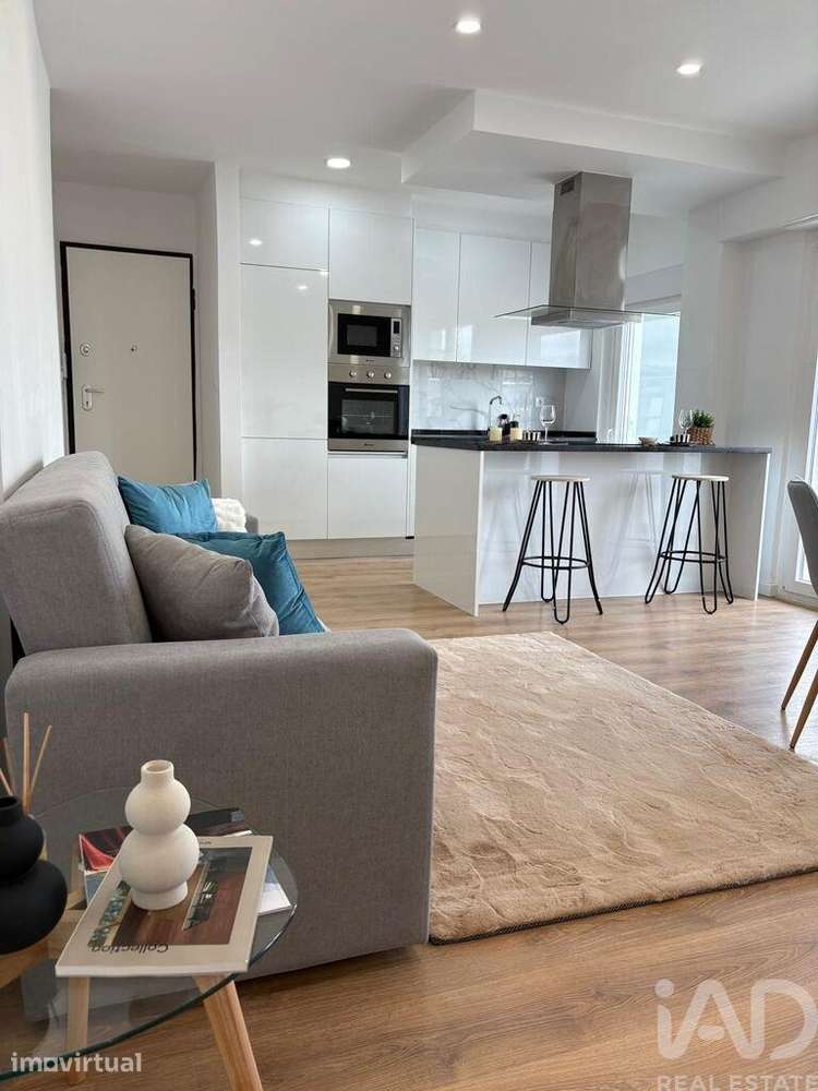 Apartamento T3 em Benfica de 93,00 m2 - Grande imagem: 3/20